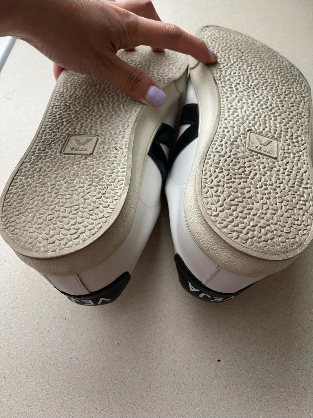 Veja pre owned